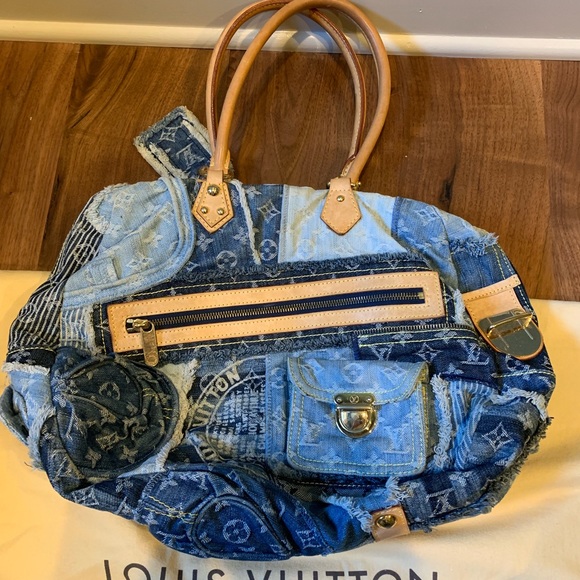 Louis Vuitton Handbags - Louis Vuitton purse 🖤